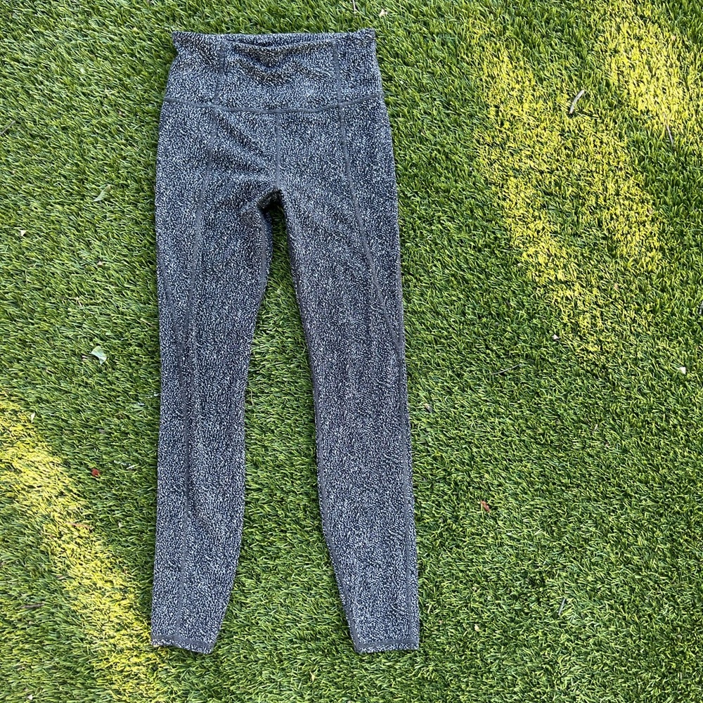 ATHLETA Lightning Static 7/8 Tight with Pockets